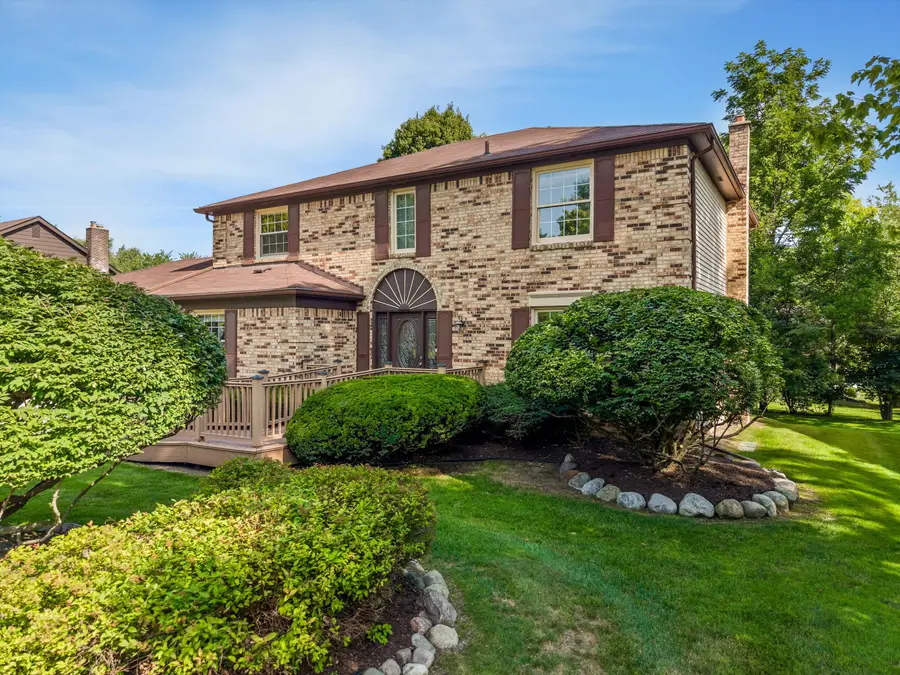 35126 Quaker Way, Farmington Hills, MI 48331 - #3