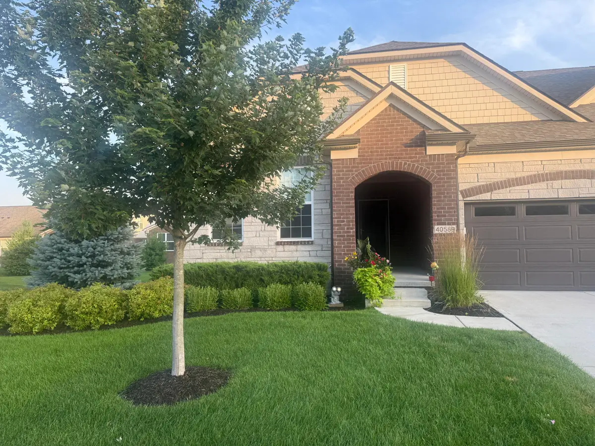 40589 Aster Court, Clinton, MI 48036 - #1