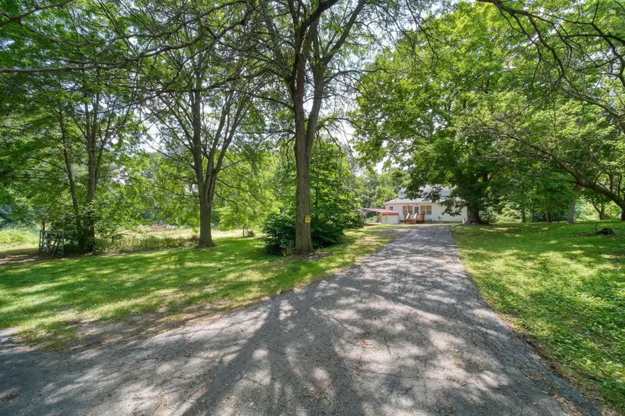 1533 E Munger Road, Tecumseh, MI 49286 - #2