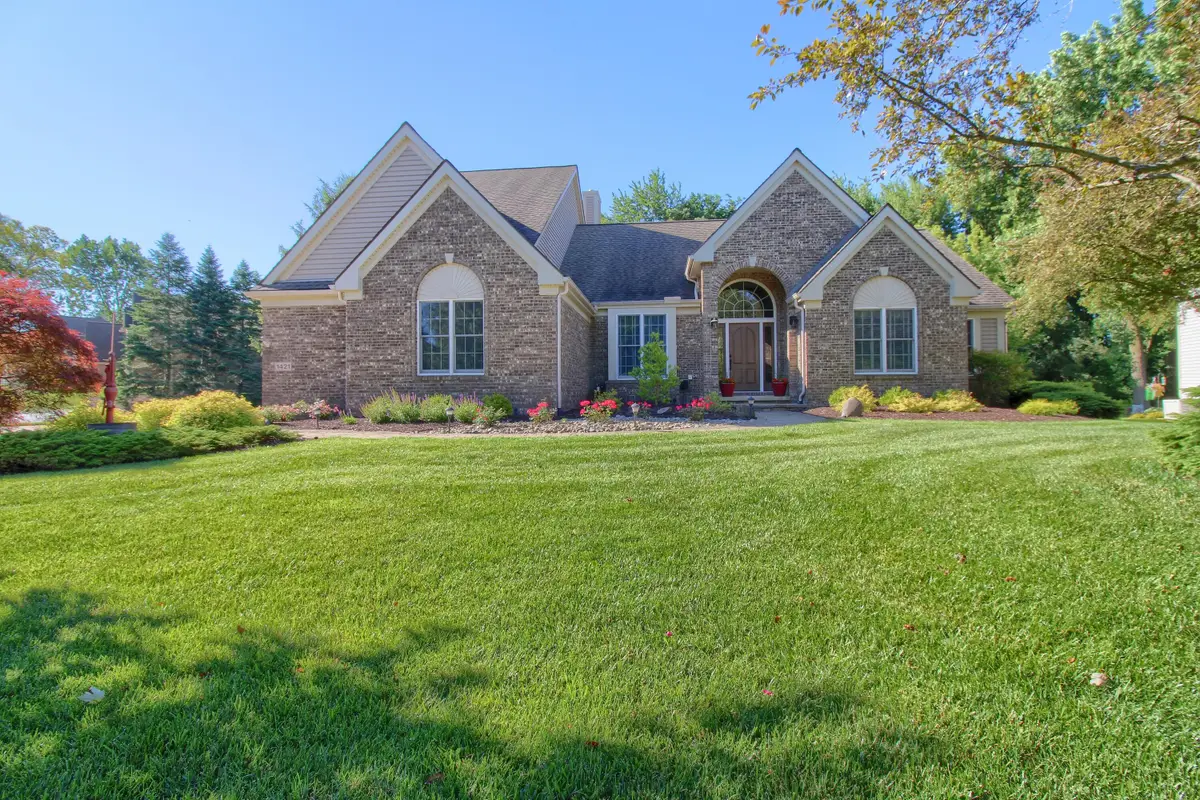 1421 W Greenfield Court, Pittsfield, MI 48108 - #1