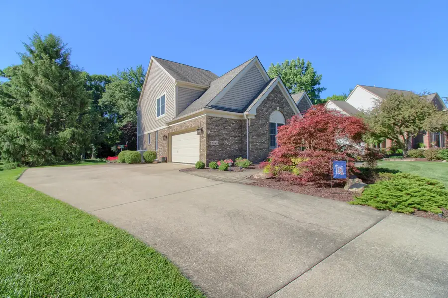1421 W Greenfield Court, Pittsfield, MI 48108 - #3