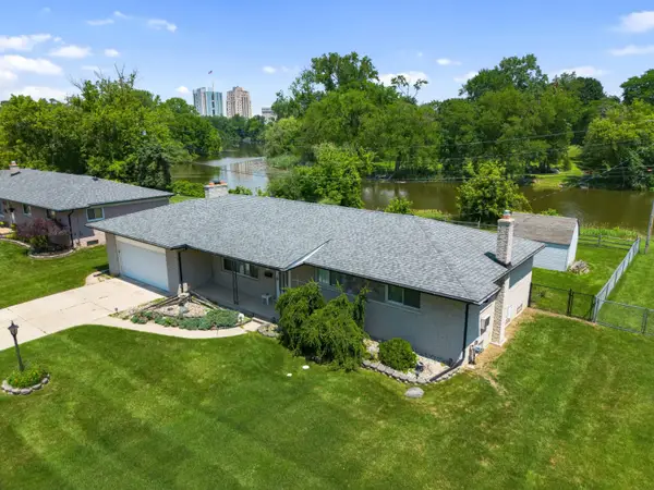 175 Clinton River Drive, MtClemens, MI 48043