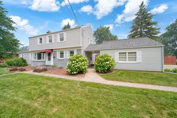 1058 Orchard Road, Adrian, MI 49221