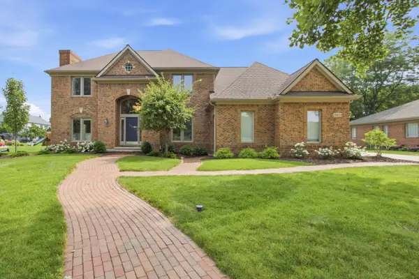 4831 Saint Andrews Court, AnnArbor, MI 48108