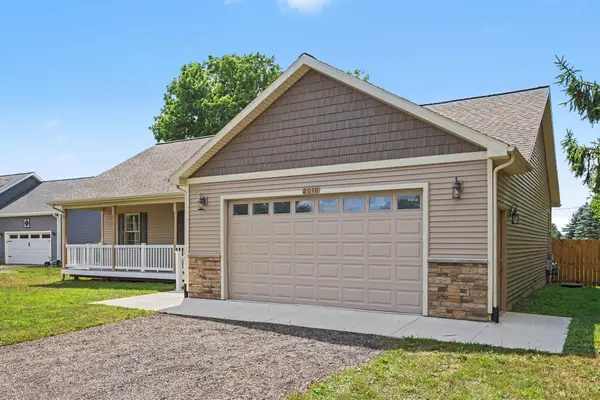 2010 Wolf Lake Road, GrassLake, MI 49240