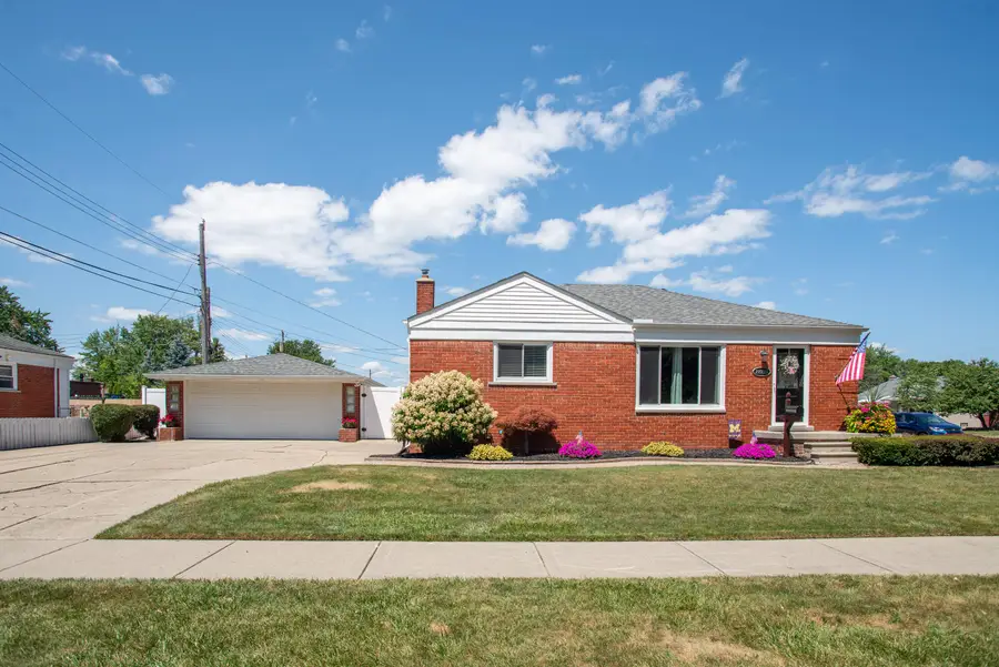 22225 Love Street, Saint Clair Shores, MI No - #2