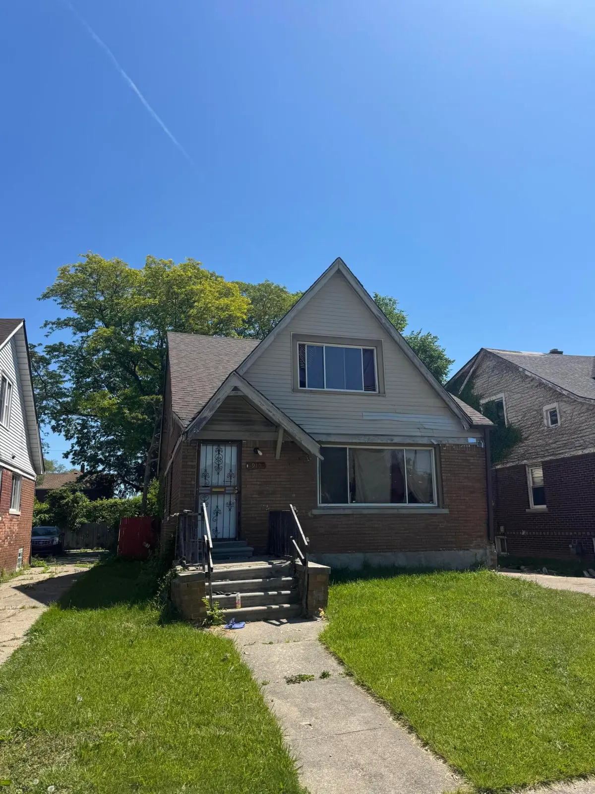 5910 Somerset Avenue, Detroit, MI 48224 - #1