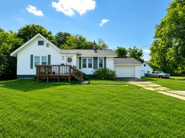 1460 S Dye Road, Flint, MI 48532