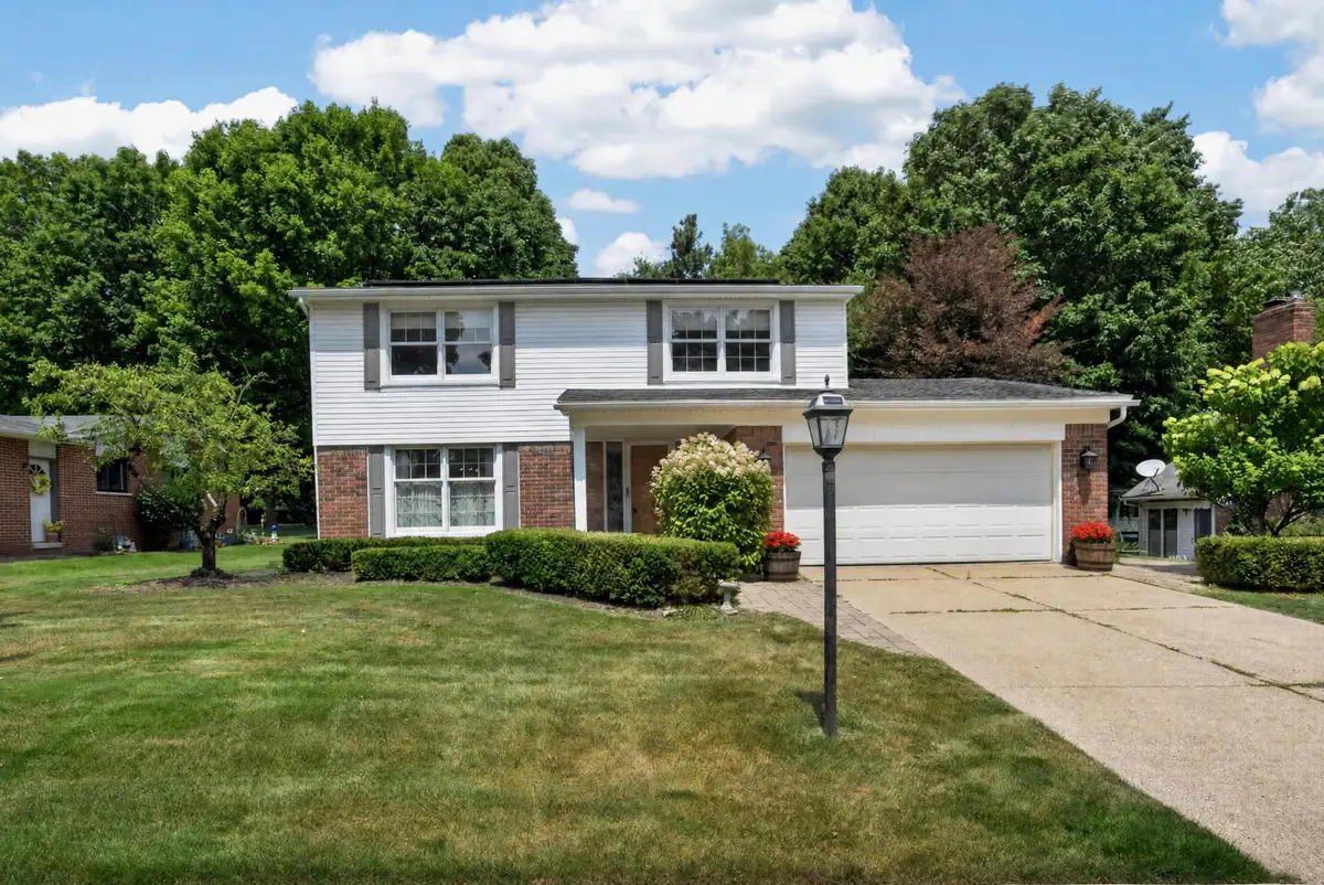 43646 Westridge Lane, Novi, MI Yes - #1