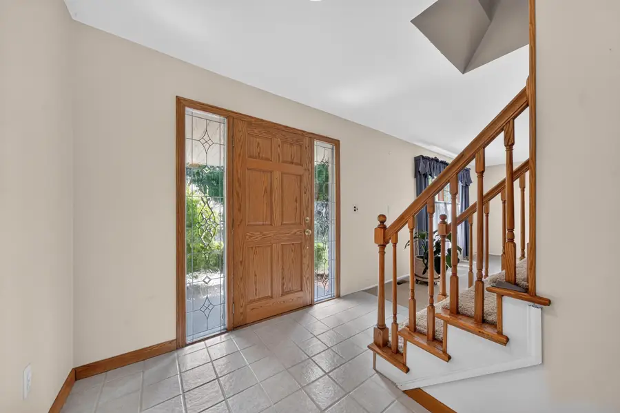 43646 Westridge Lane, Novi, MI Yes - #3
