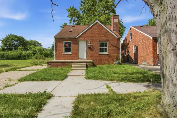 15701 Rossini Drive, Detroit, MI No