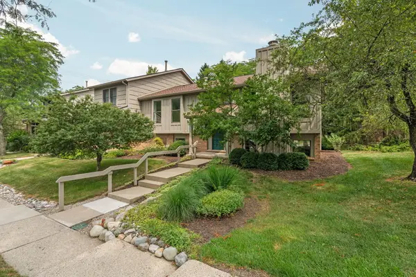 2250 Rivenoak Court, AnnArbor, MI Yes