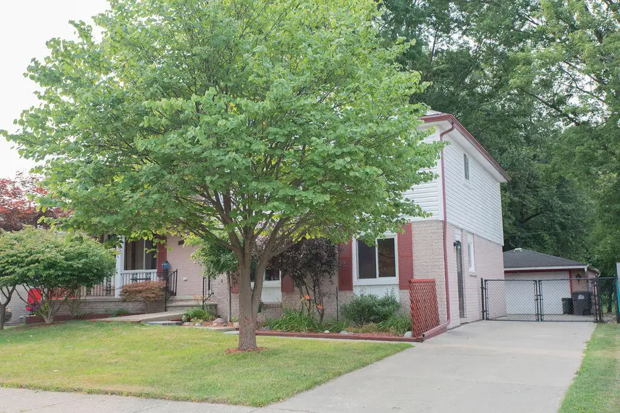 26177 Kinyon Street, Taylor, MI No - #3