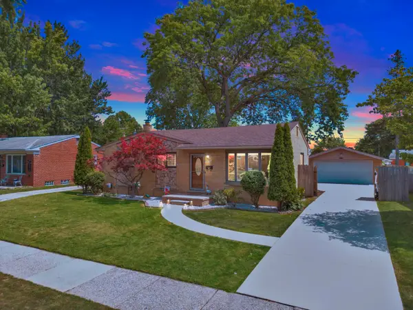 35572 Strathcona Street, ClintonTownship, MI 48035