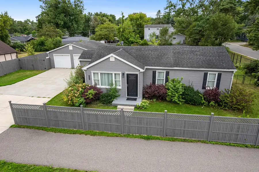 47385 Dequindre Road, Rochester Hills, MI 48307 - #2