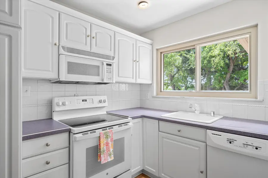 30906 Roycroft Street, Livonia, MI 48154 - #2