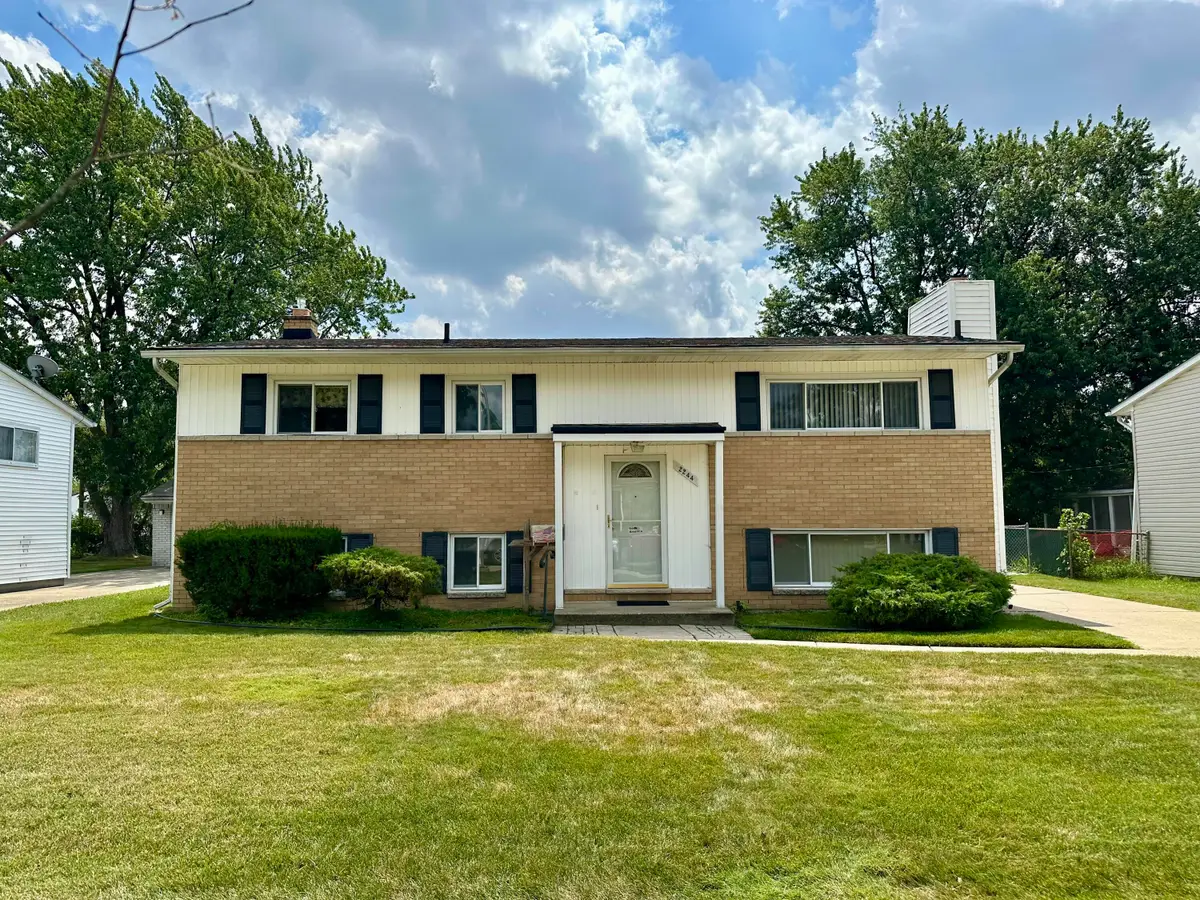 2244 Serra Drive, Sterling Heights, MI 48310 - #1