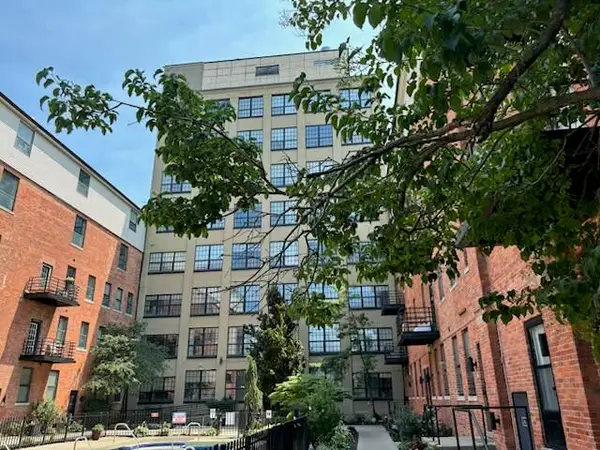 6533 E Jefferson Avenue Avenue Building: 502 Unit: Unit 502, Detroit, MI 48207