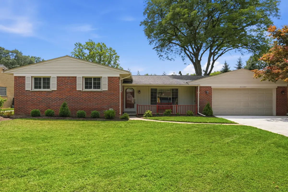 34357 Munger Drive, Livonia, MI 48154 - #1