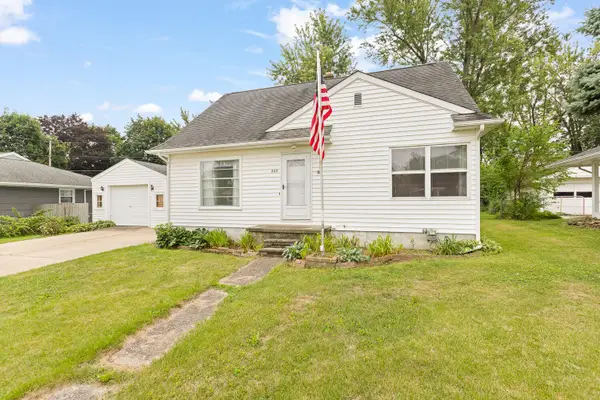 402 Seneca Street, Tecumseh, MI 49286