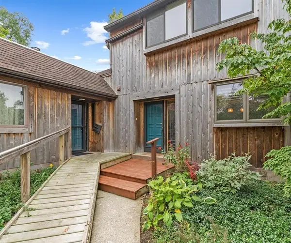 2145 Pauline Court Building: 3, AnnArbor, MI 48103