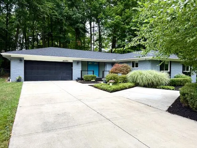 46250 Bloomcrest Drive, Northville, MI 48167 - #3