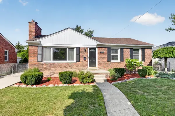 11025 Mayfield Street, Livonia, MI 48150