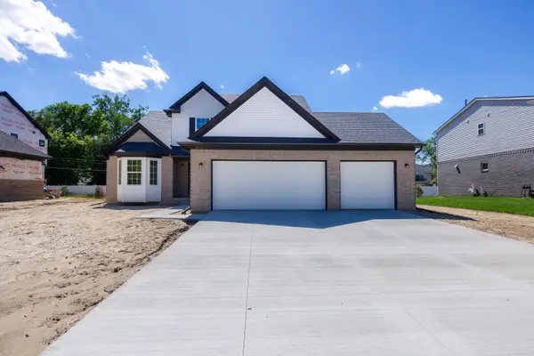 20209 Sunset Street, Livonia, MI 48152