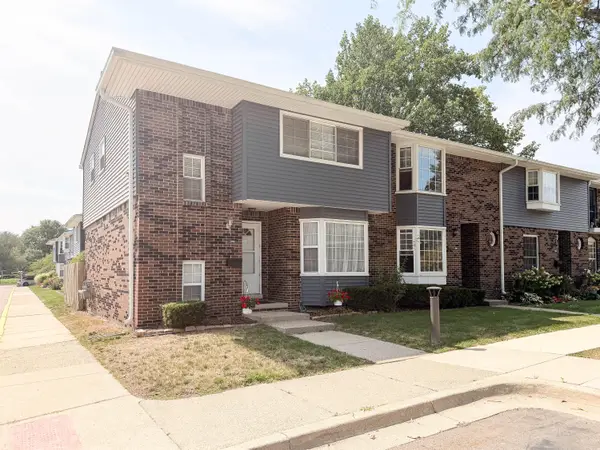 2806 Page Avenue, AnnArbor, MI 48104
