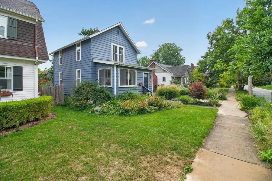 121 Kenwood Avenue, Ann Arbor, MI 48103 - #3