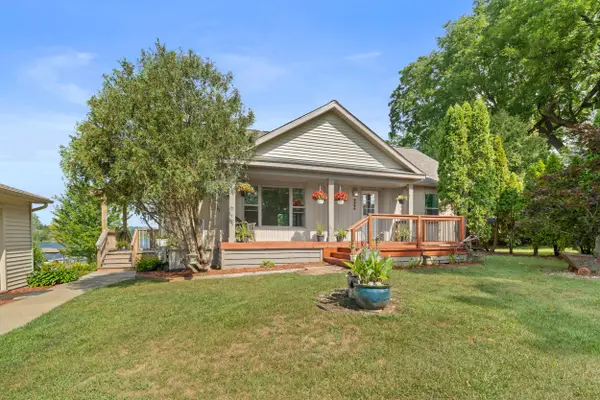 9996 Highland Road, WhiteLake, MI 48386