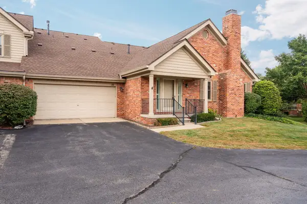 10 Oxford Court, Dearborn, MI 48124