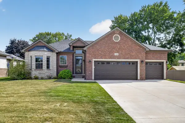 23110 Merlene Drive, Macomb, MI 48042