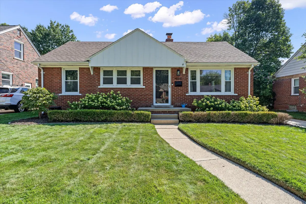 4608 Robinwood Avenue, Royal Oak, MI 48073 - #1