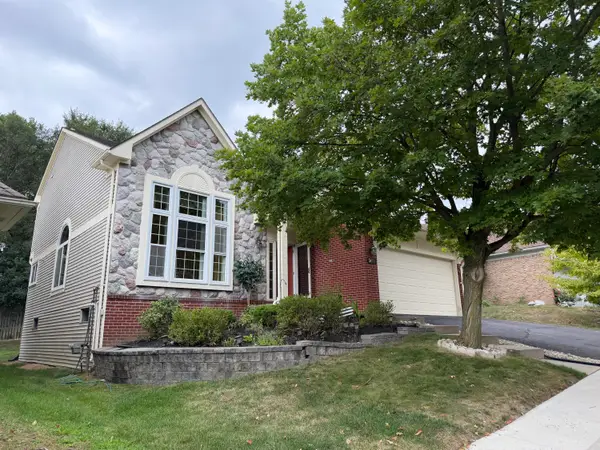 34763 Pickford Drive, FarmingtonHills, MI 48335