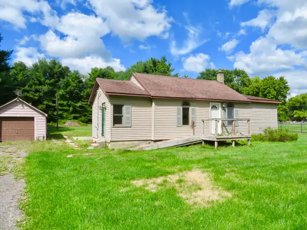 12086 Whittaker Road, Milan, MI 48160