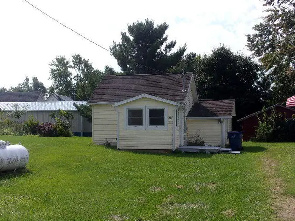 205 W Center Street, Waldron, MI 49288