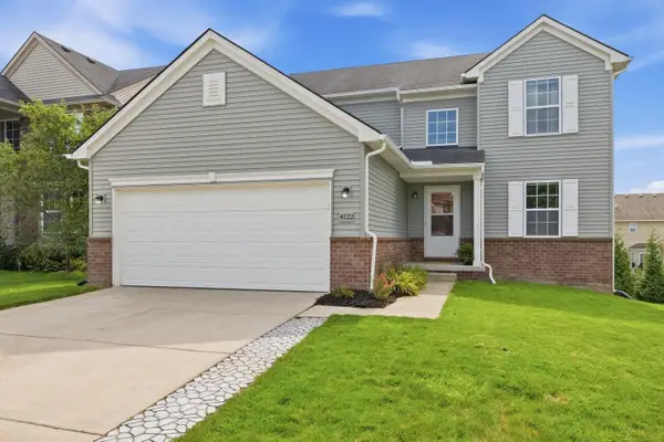4122 Ash Tree Lane, Howell, MI 48843
