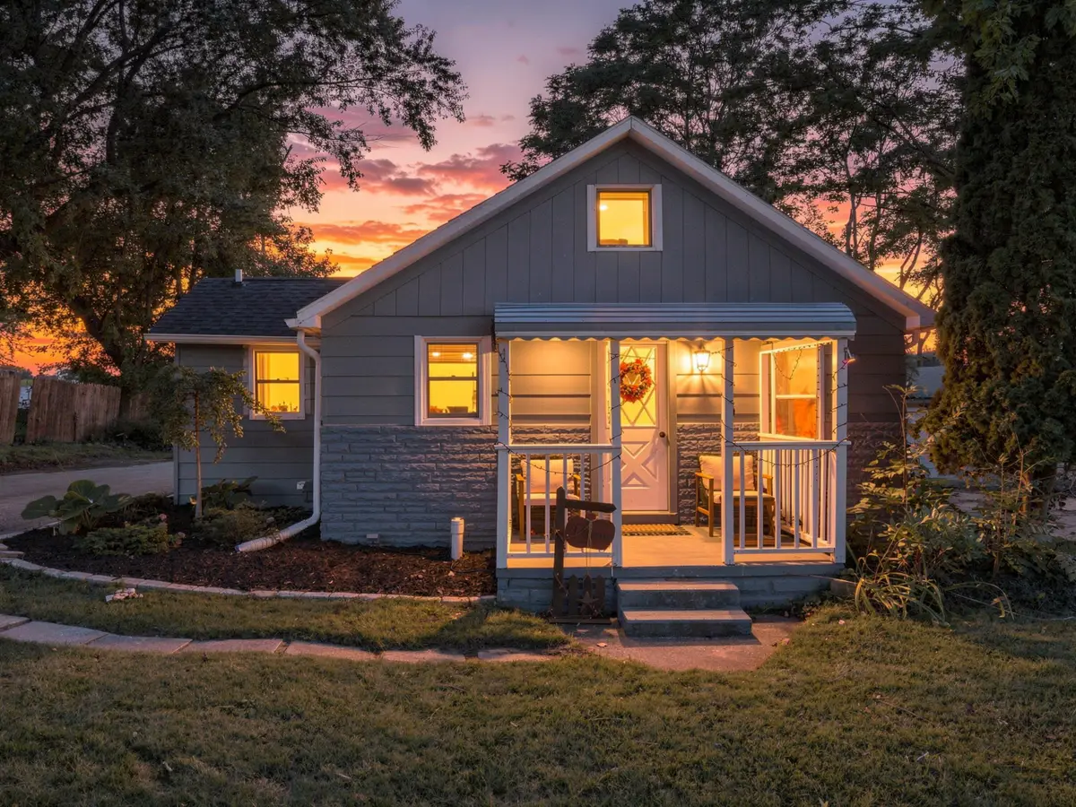 230 S National Street, Howell, MI 48843 - #1