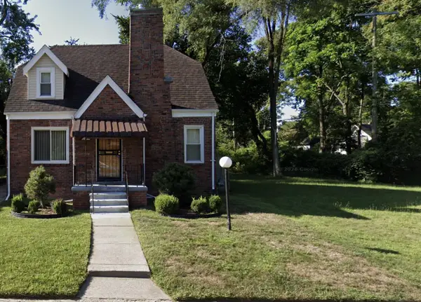 21151 Santa Clara, Detroit, MI 48219