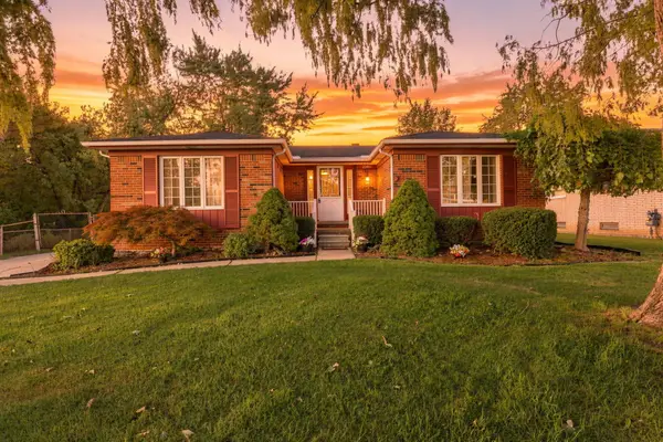 20461 Roche Road, Trenton, MI 48183