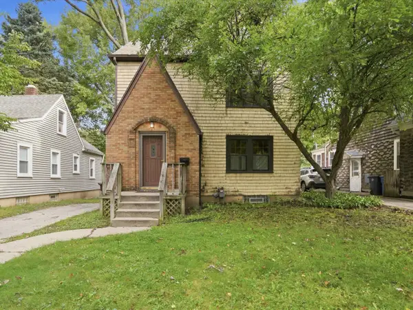1611 South Boulevard, AnnArbor, MI 48104