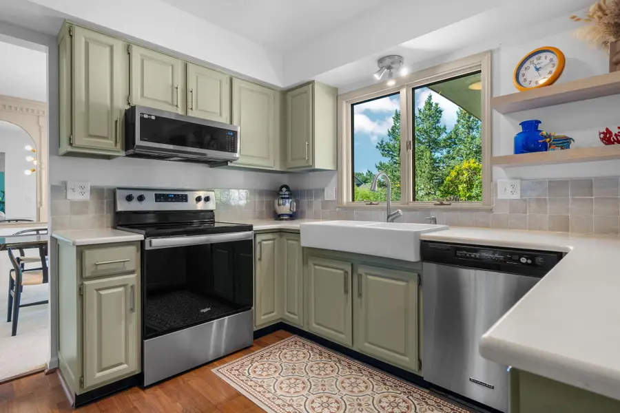 612 Burr Oak Drive, Ann Arbor, MI 48103 - #3