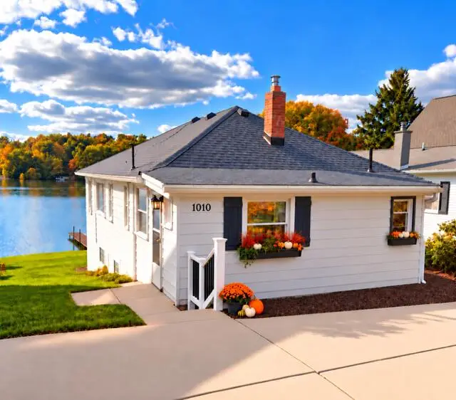 1010 Brighton Lake Road, Brighton, MI 48116 - #1