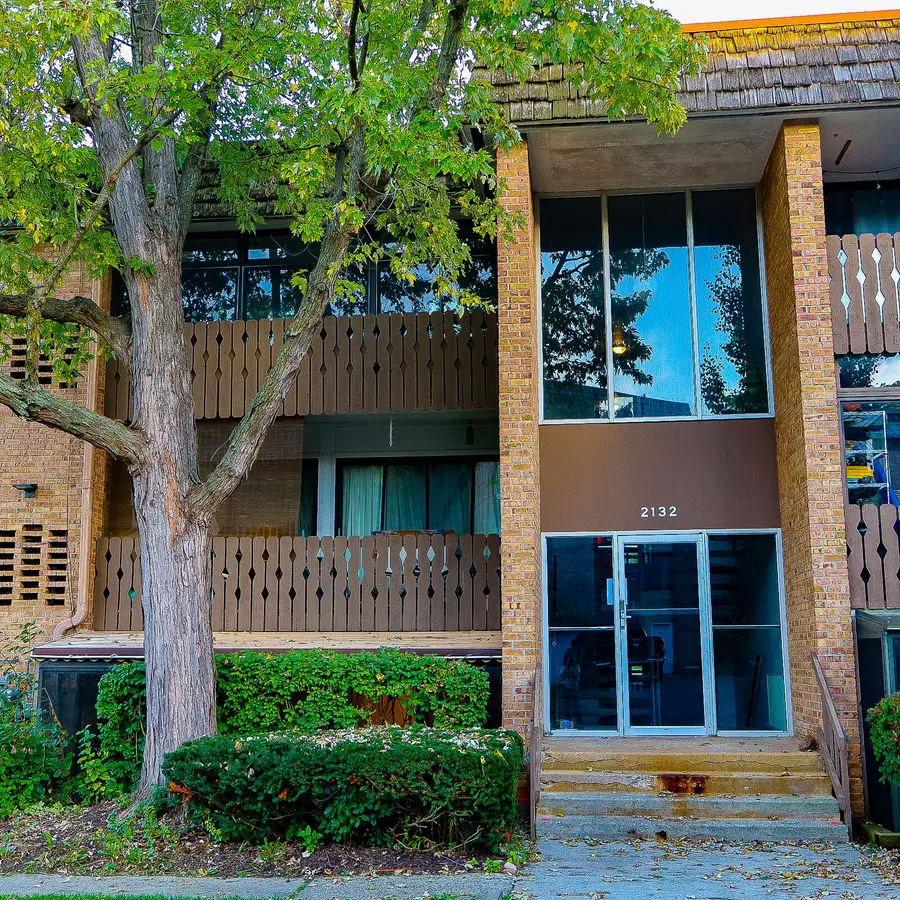 2132 Pauline Boulevard Unit: 108, Ann Arbor, MI 48103 - #2