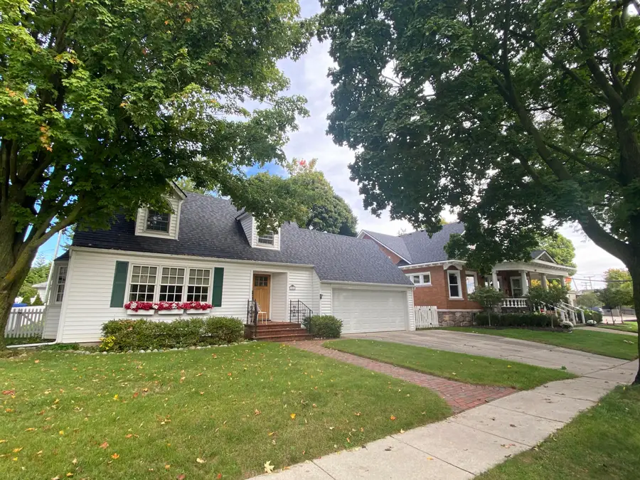 306 W Main Street, Northville, MI 48167 - #2