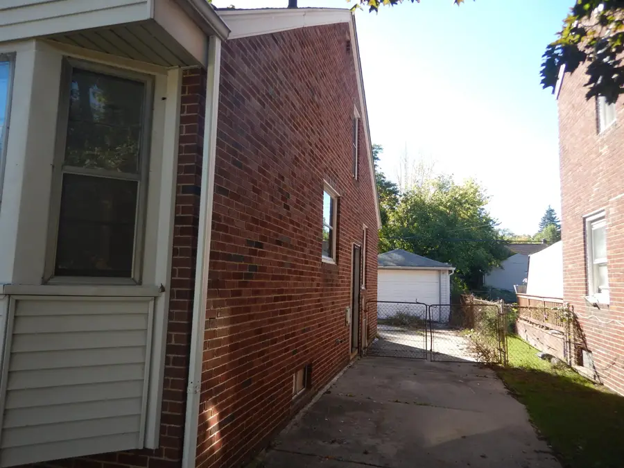 7677 Dacosta, Detroit, MI 48239 - #3
