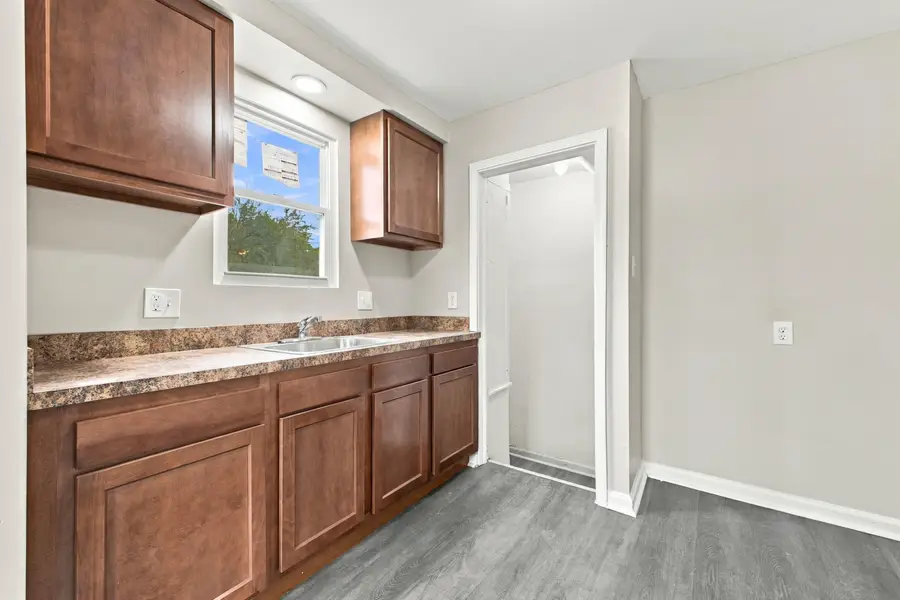 10054 Woodmont Avenue, Detroit, MI 48227 - #2