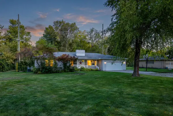 461 E Monroe Street, Dundee, MI 48131