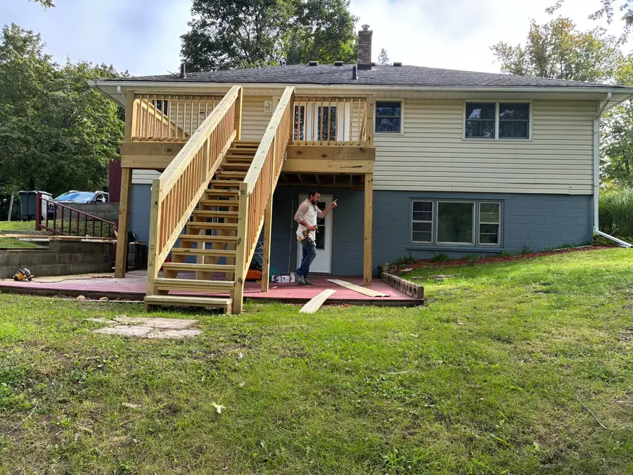 1324 N Waterloo Avenue, Jackson, MI 49202 - #3